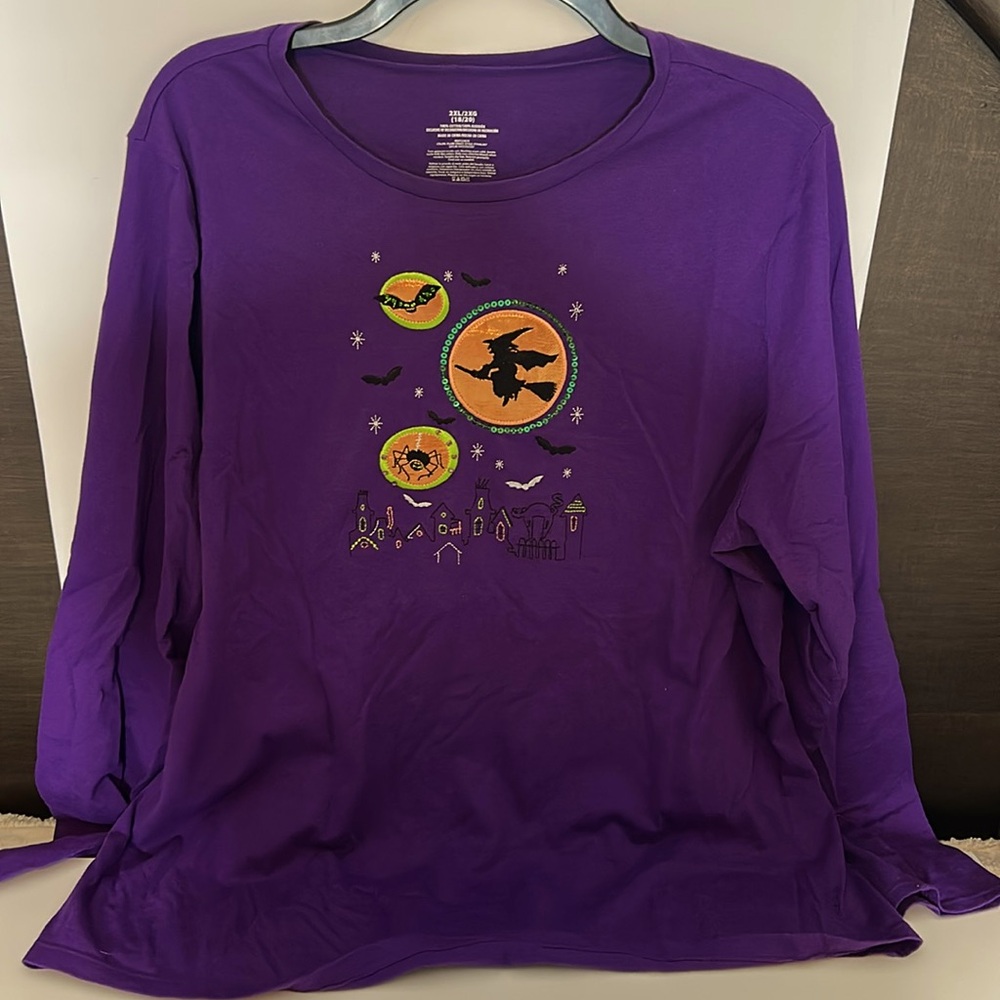 Womens Halloween Shirt Purple Long Sleeve Witch Bat Spider Size 2XL (18/20)